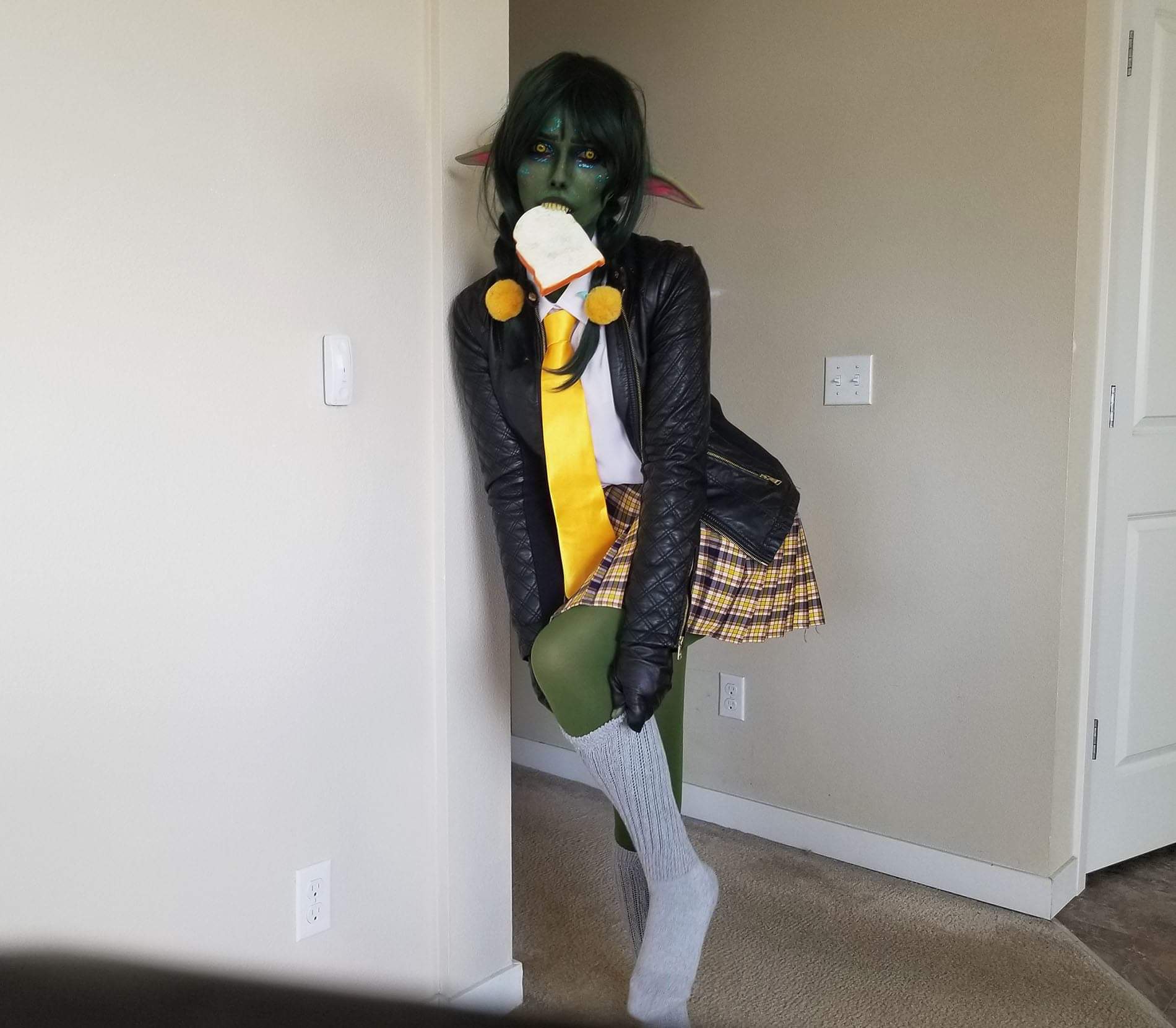 Cosplay by vvidogast