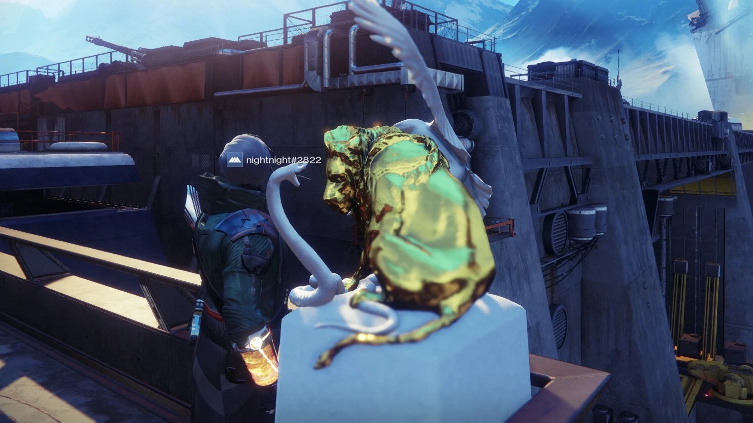 A serpent representing Hunters and a phoenix representing Warlocks harass a golden lion representing Titans and their victory. It’s a cool idea. It would be even cooler if it weren’t so small. 