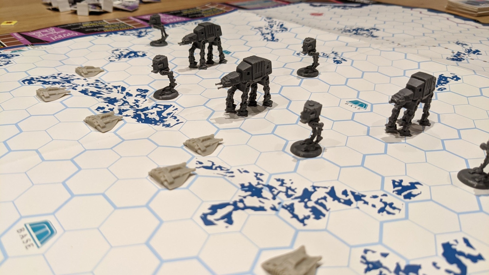 In a concession to both their lumbering movement and more serious wargaming, walkers have to be “faced”, which takes up movement points, and can only fire in the direction they’re facing.