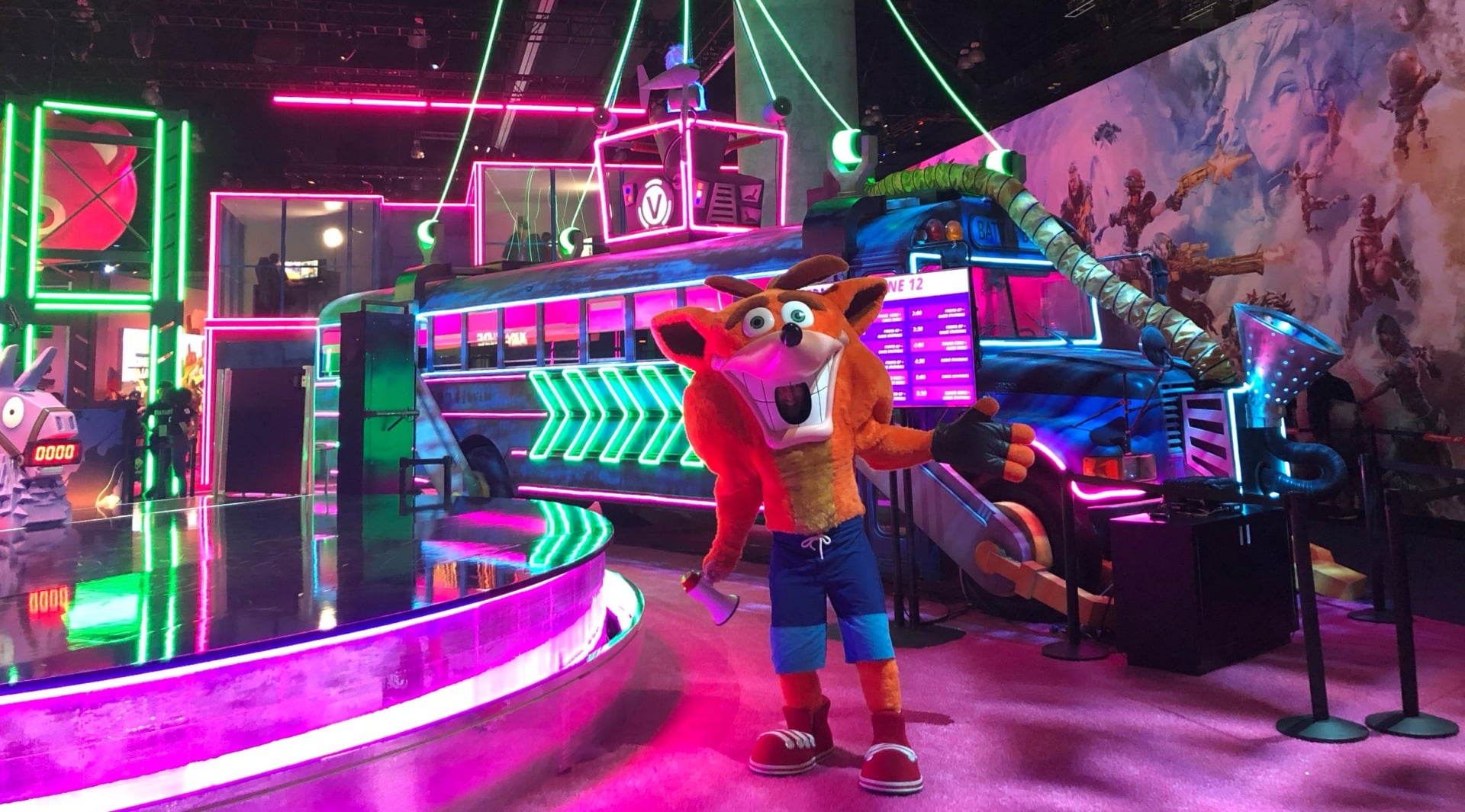  Stephen moves through E3 undetected. 