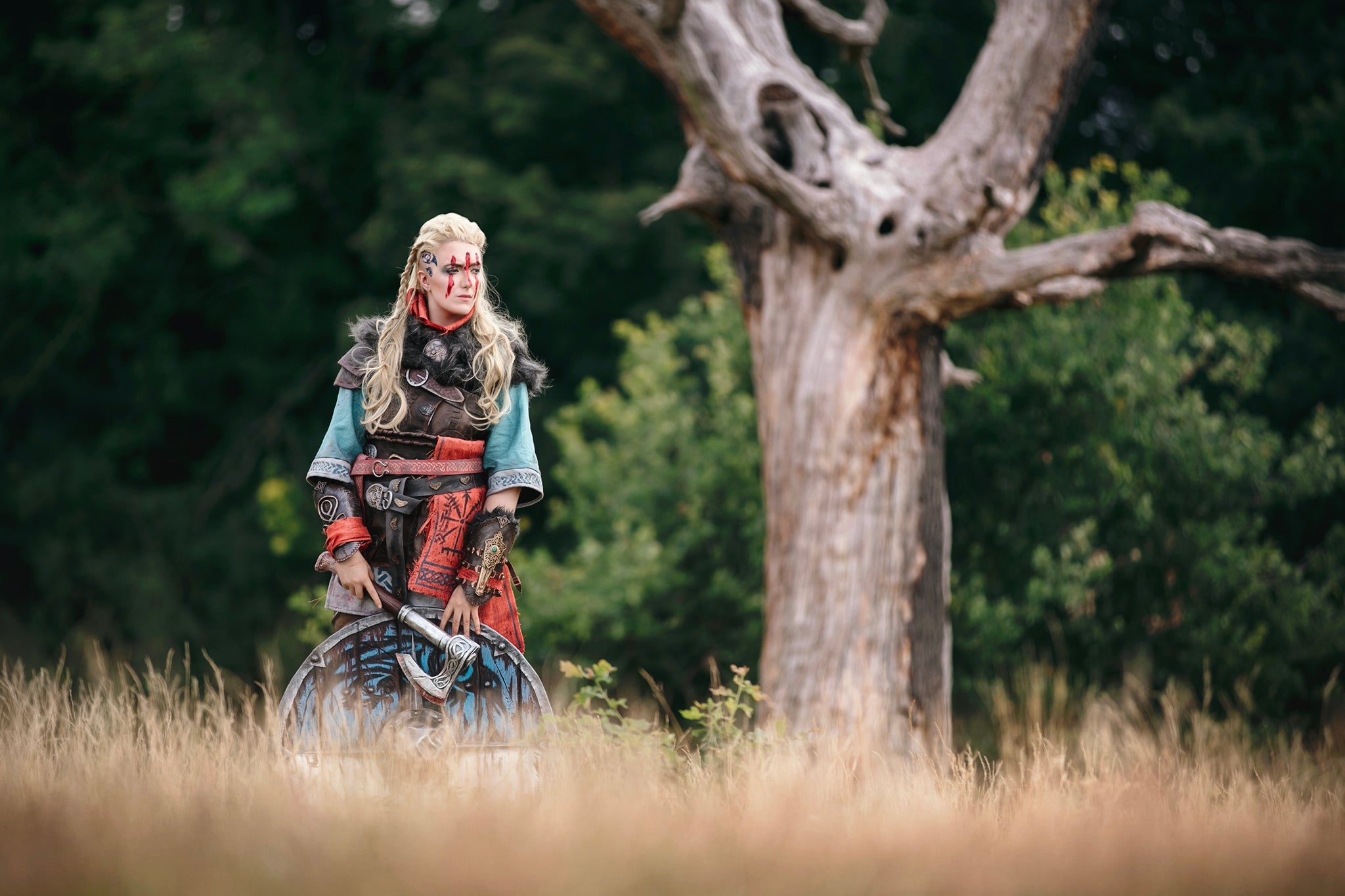 Cosplayer: amazoniancos