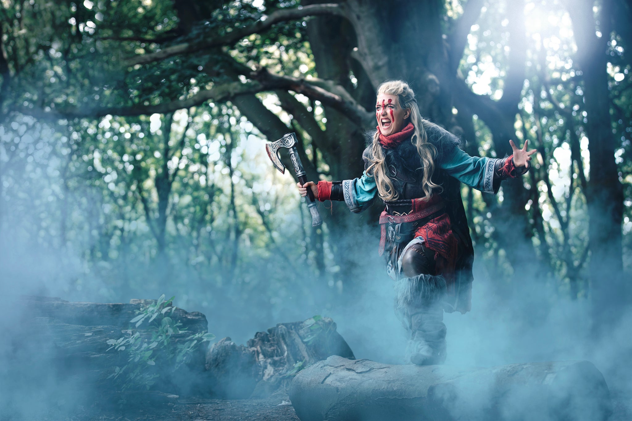 Cosplayer: amazoniancos