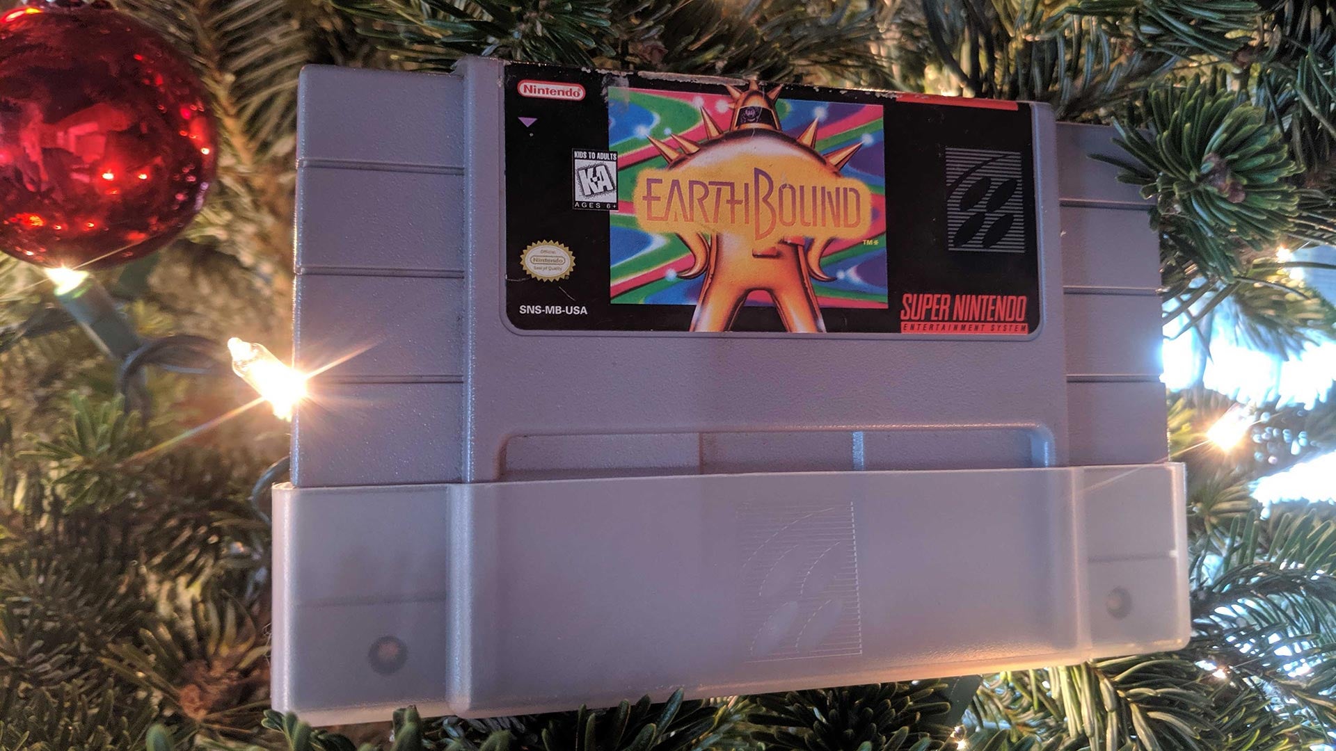 He still has the cart! It looks very festive here.