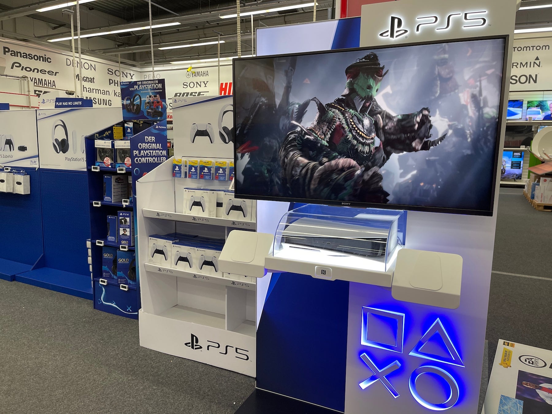 A sold-through PS5 display at a retailer in Frankfurt, Germany (Nov. 14, 2020).