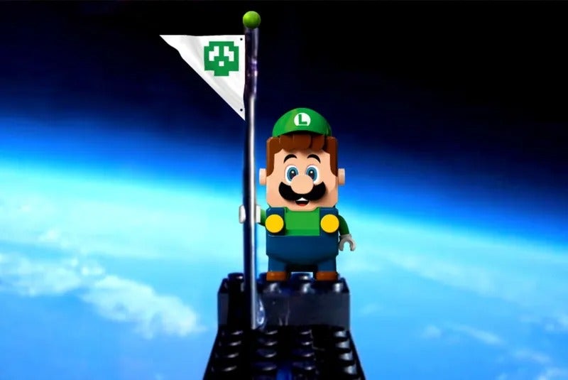 AmazingMeow wins the award for “Highest Luigi!” 