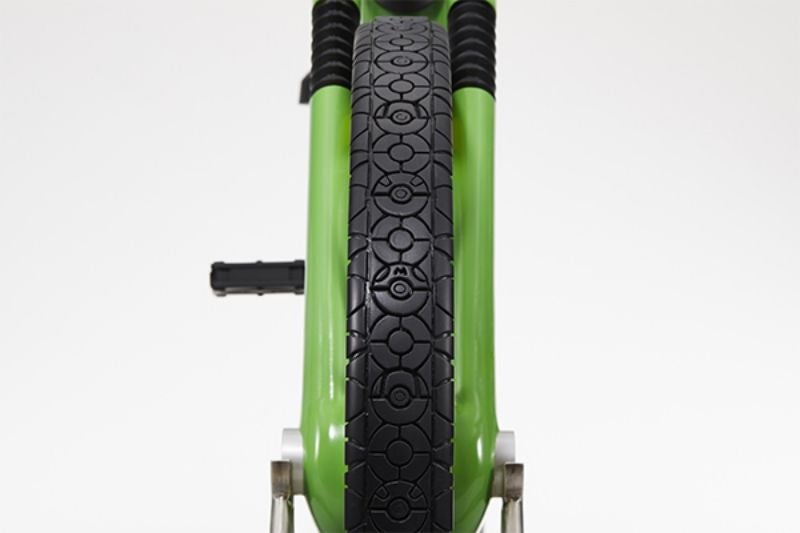 Don’t tread on this bicycle.