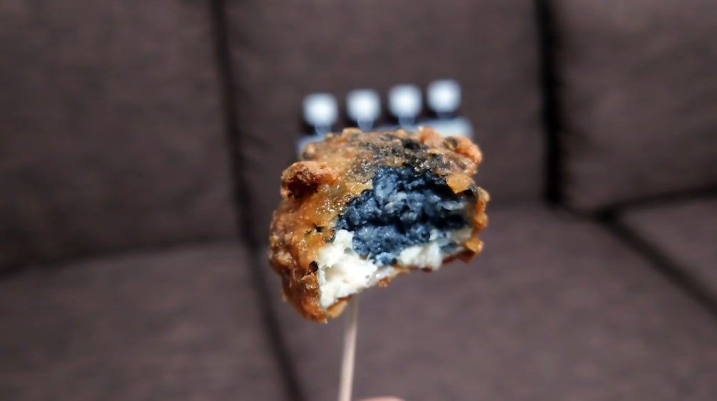 The light and dark, while not necessarily pretty, are visible. 