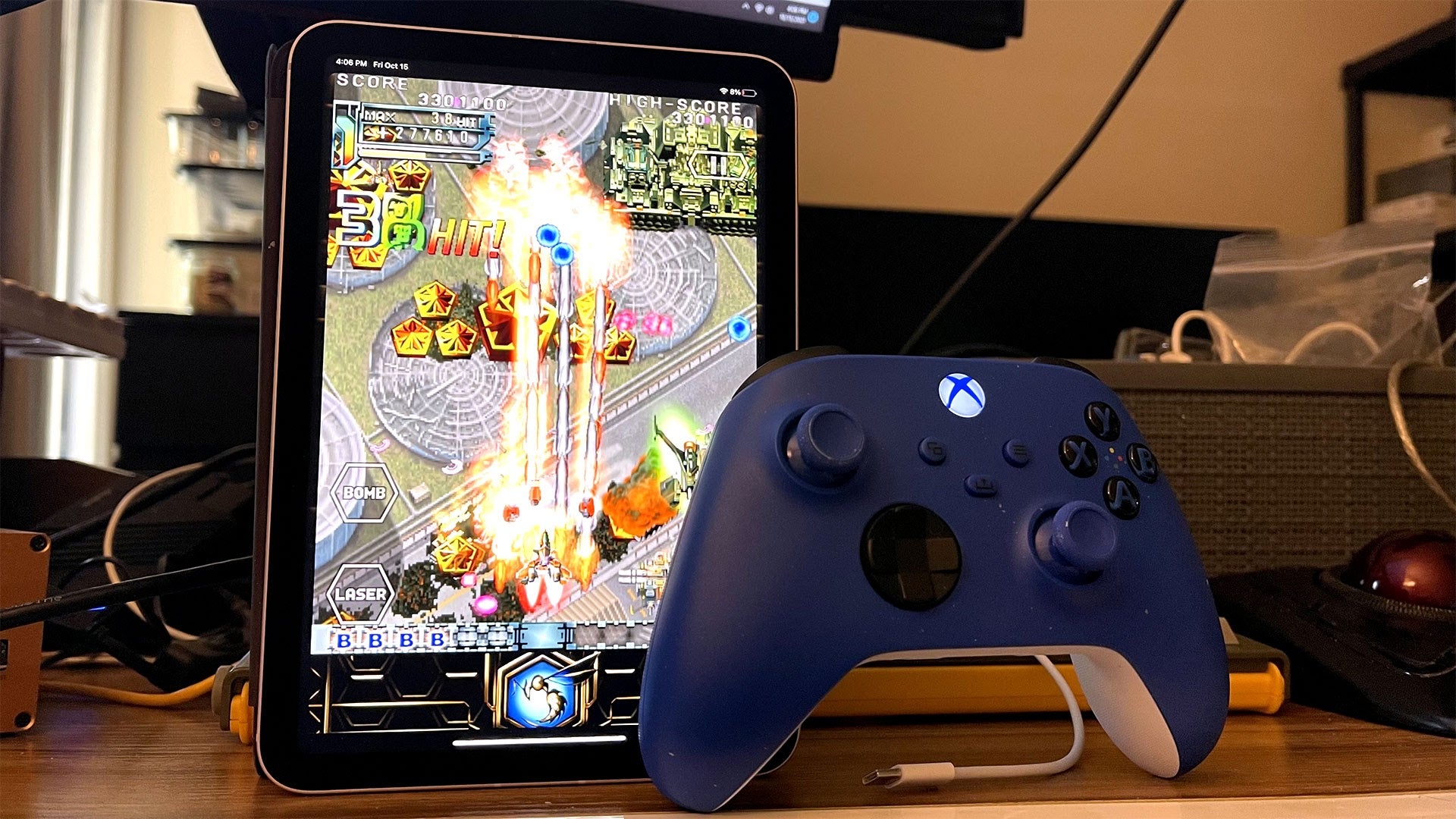 The desk could use more wires, I agree. 