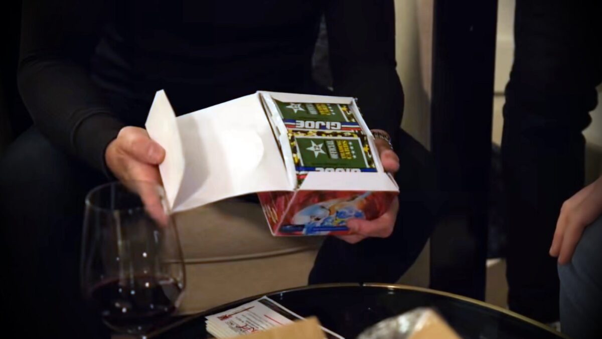Oh No: Logan Paul's $3.5 Million Box Of 'Pokmon' Cards Was Just Old G.I. Joe Junk - Kotaku Oh No: Logan Paul's $3.5 Million Box Of 'Pokmon' Cards Was Just Old G.I. Joe Junk - Kotaku