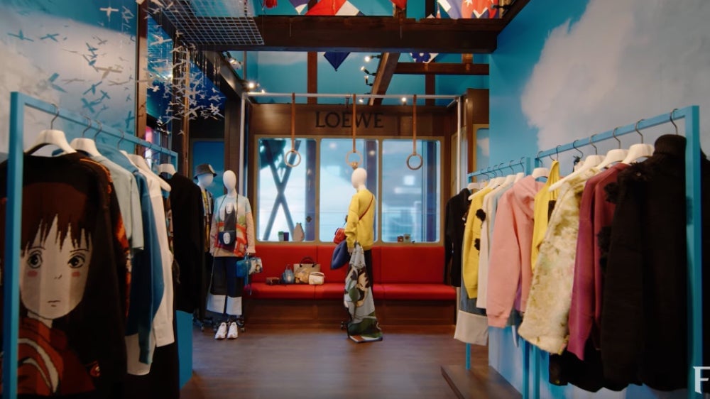 Screenshot: Fashion Press/YouTube