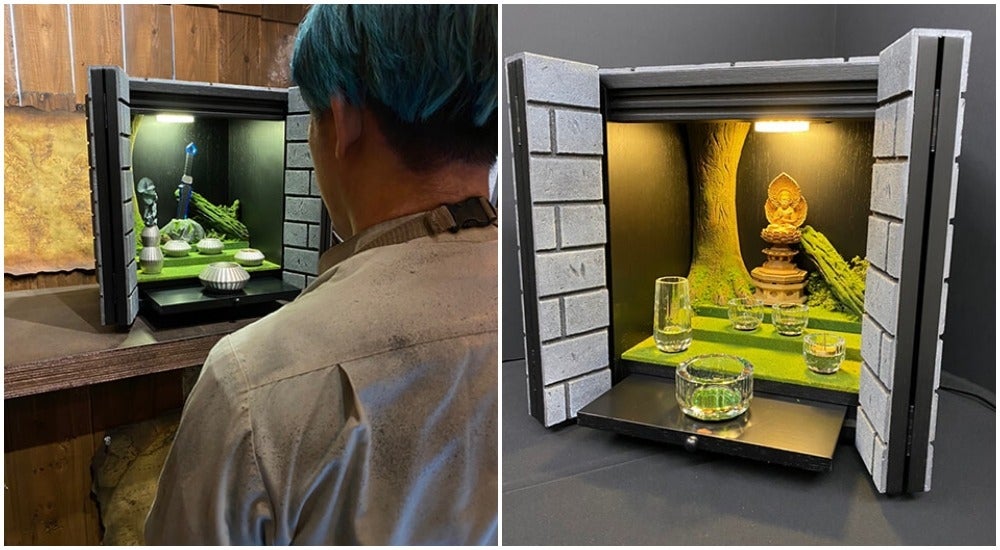 The fantasy butsudan is versatile.