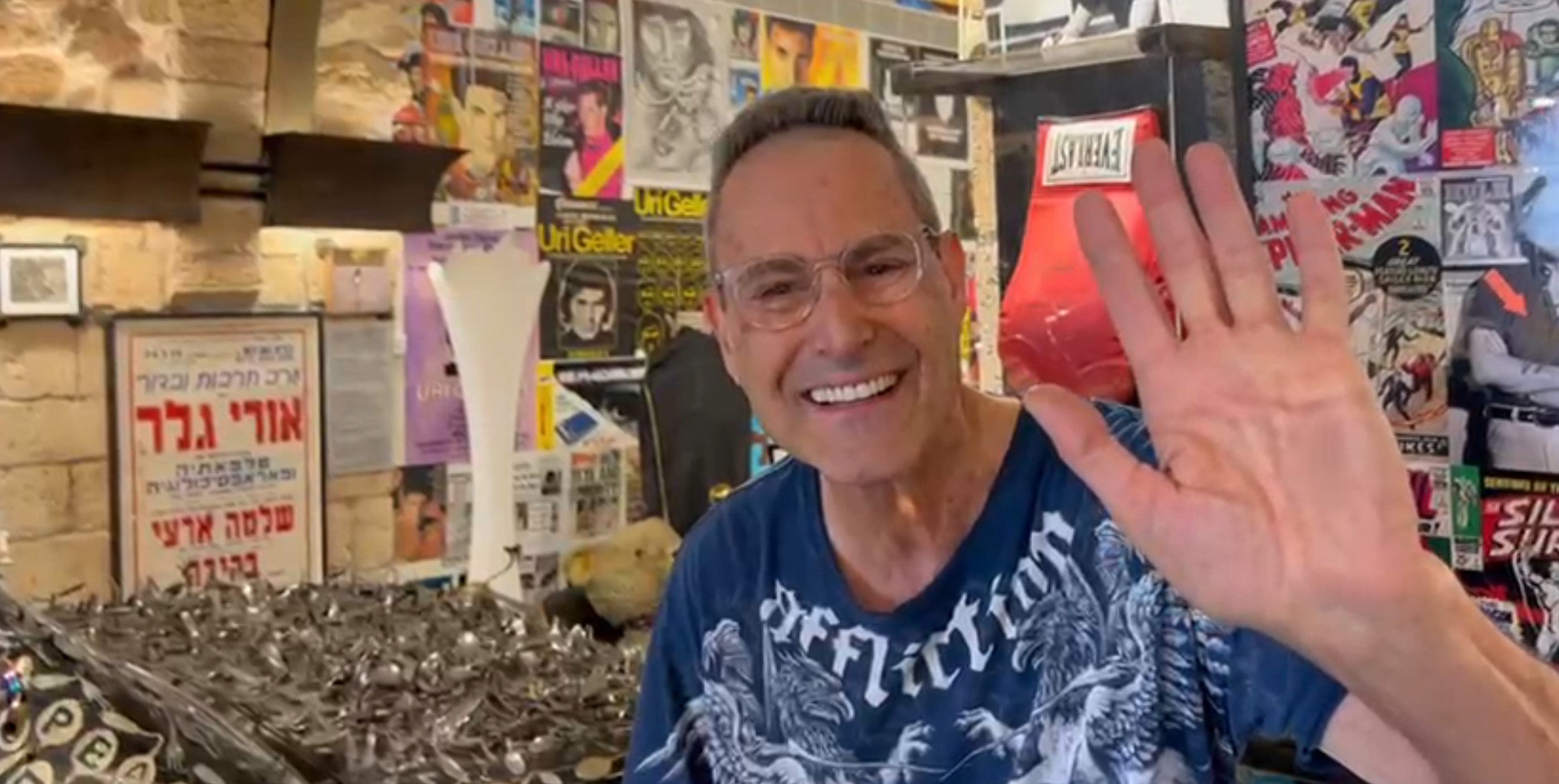 Screenshot: Uri Geller / Kotaku