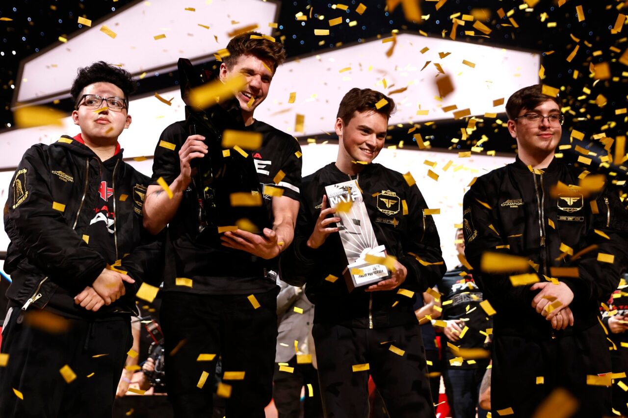 Top Gaming Influencer Group FaZe Clan Is Now A Penny Stock [Update ...