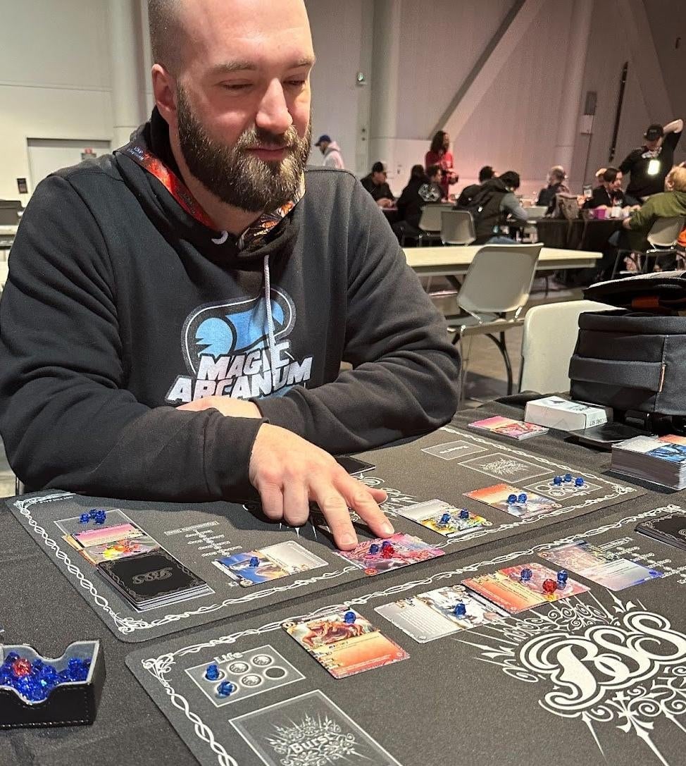 The scene before my first match with tournament player Keith Gomez