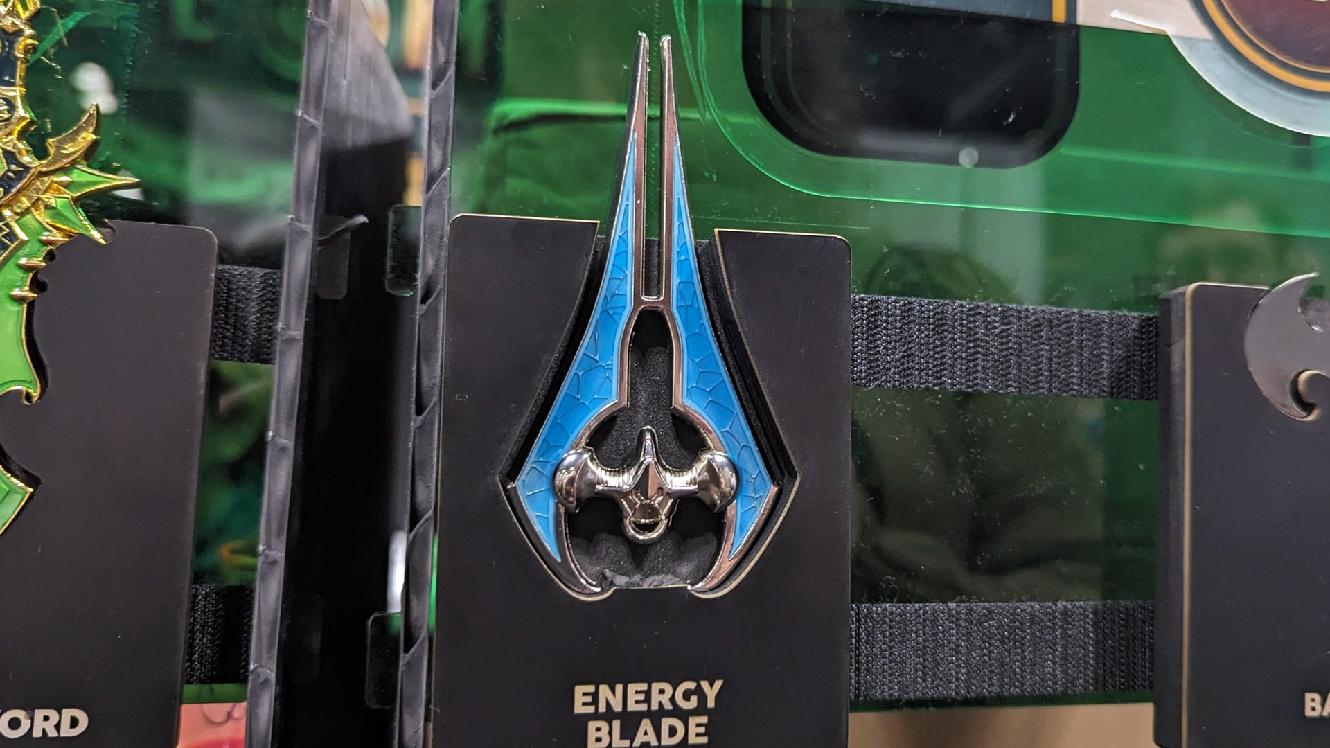 Photo: Microsoft / Geekthirst / Kotaku
