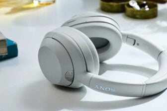 Sonytultwearheadphones