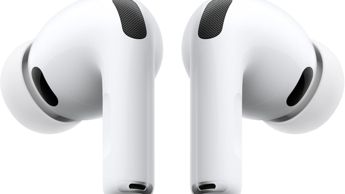 Amazon Goes Where Apple Won't, AirPods Pro 3 Drop to Their All