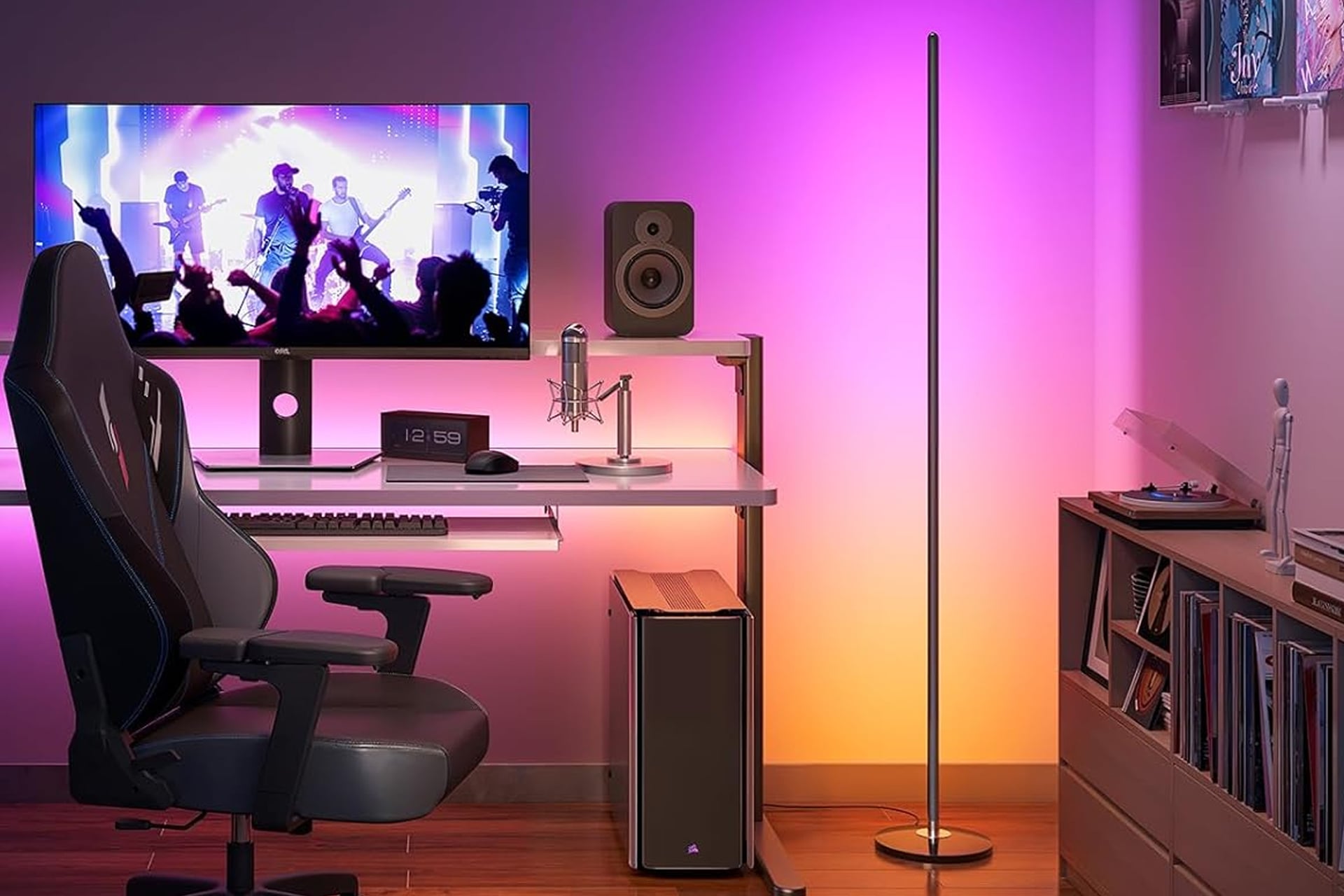 Goveergbicfloorlamp