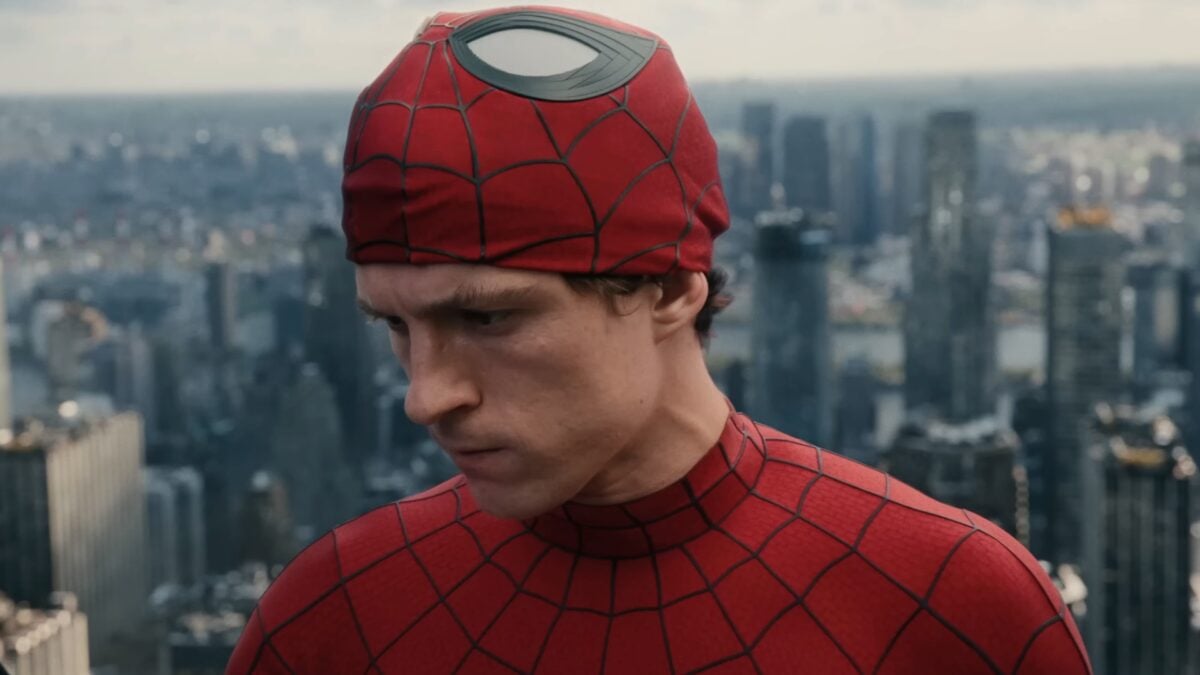 The Hulk Whoops Spider-Man’s Ass In Final Brand New Day Trailer
