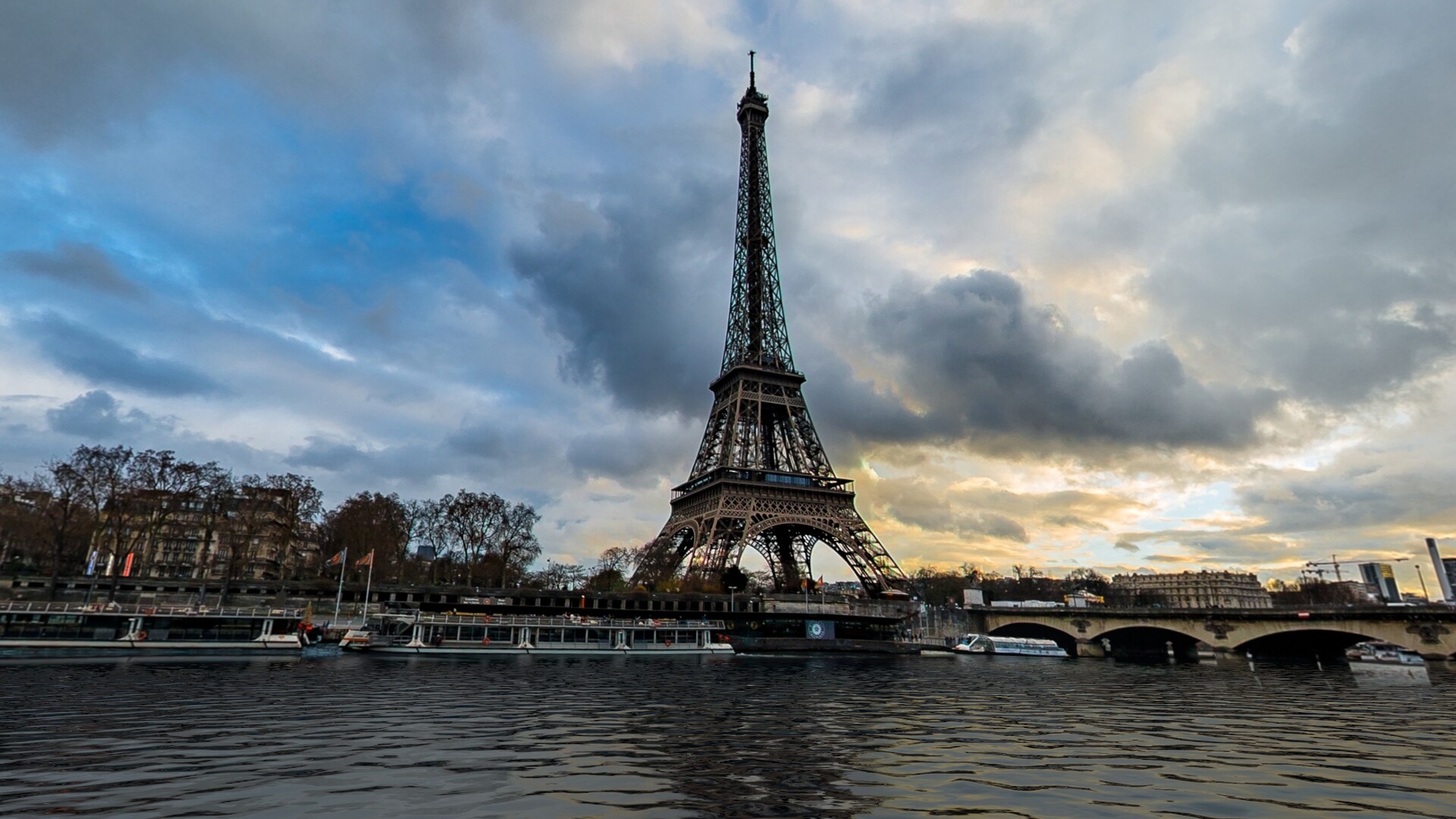 Real VR Fishing: Western Europe – France