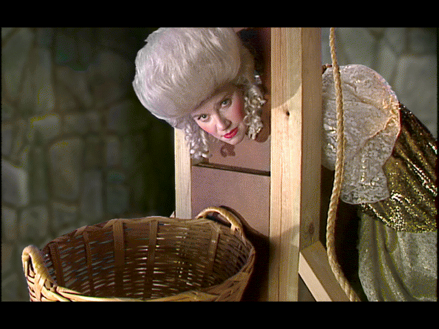 Are You Afraid of the Dark? The Tale of Orpheo’s Curse