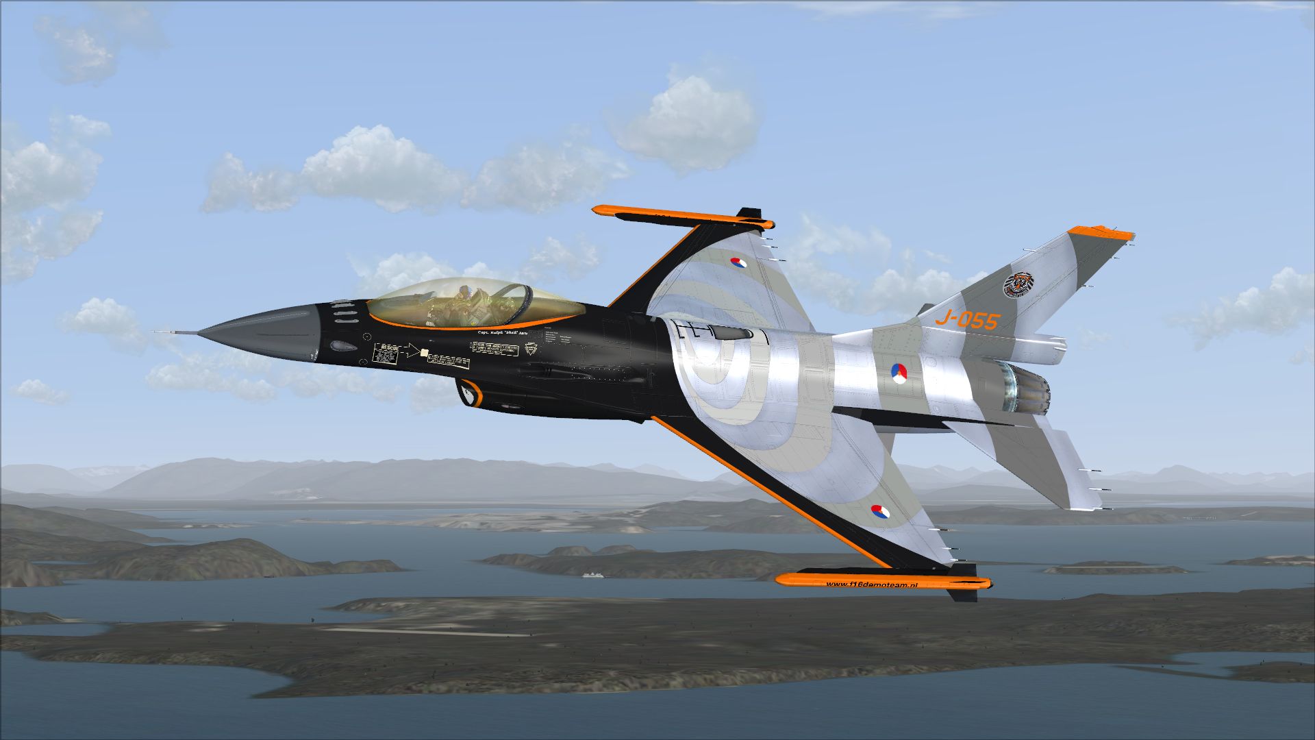 Microsoft Flight Simulator X: Steam Edition – F-16 Fighting Falcon