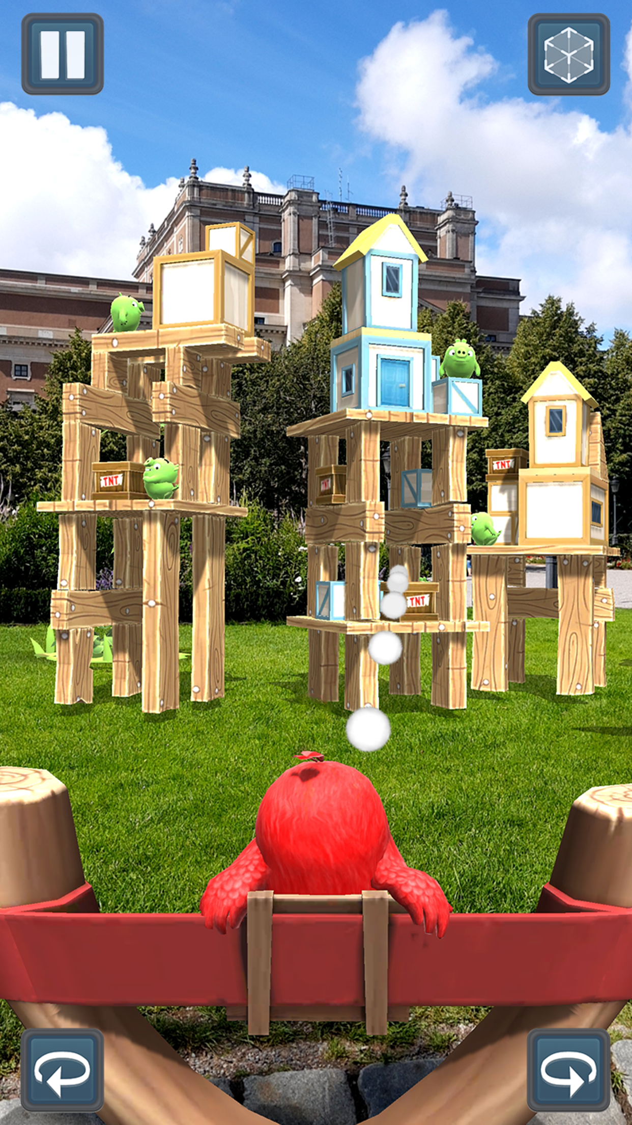 Angry Birds AR: Isle of Pigs