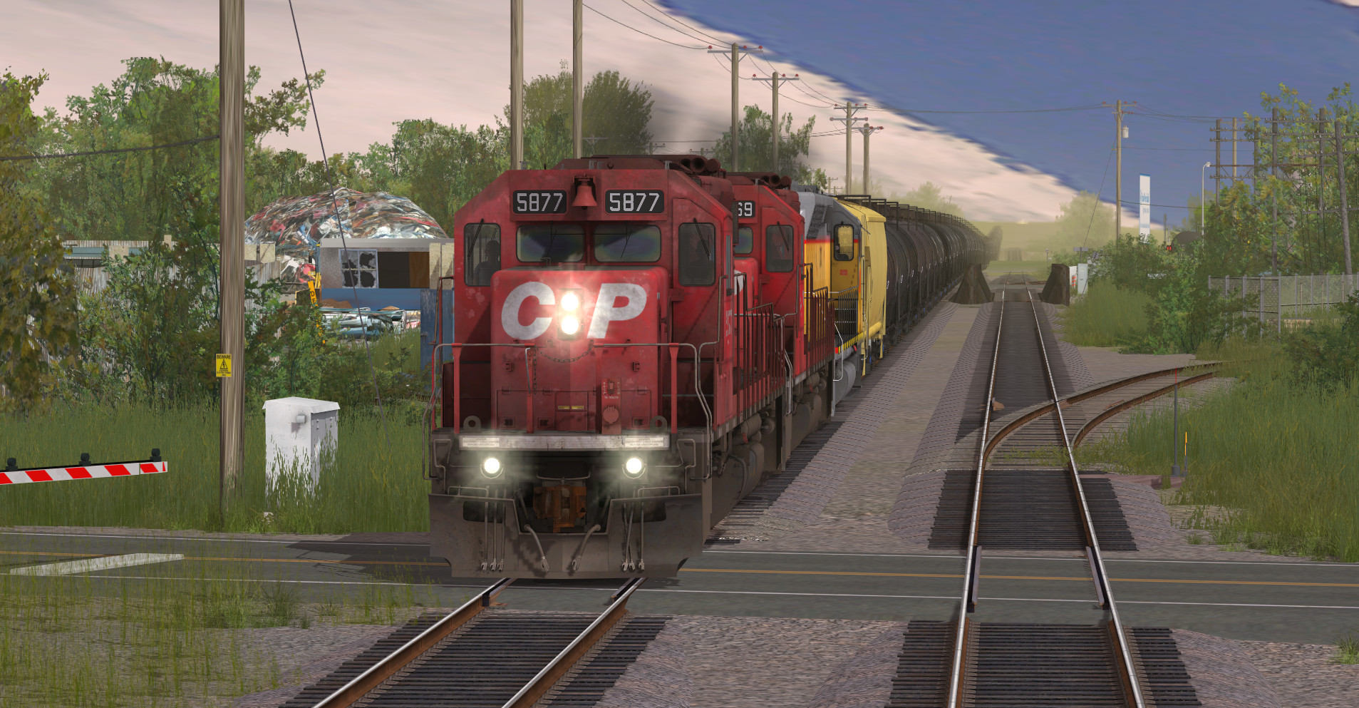 Trainz Plus: CP SD40-2 #5865-5879 Dual Flags