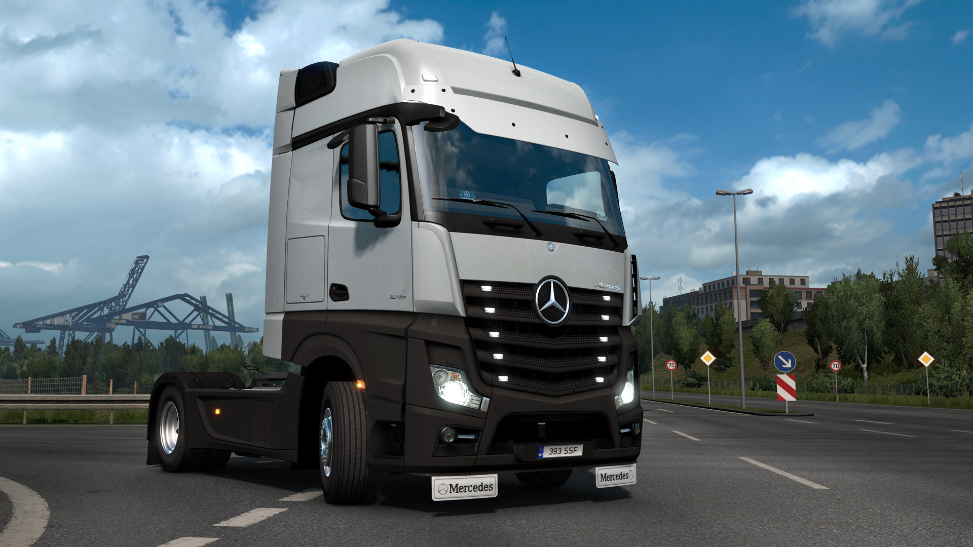 Euro Truck Simulator 2: Actros Tuning Pack