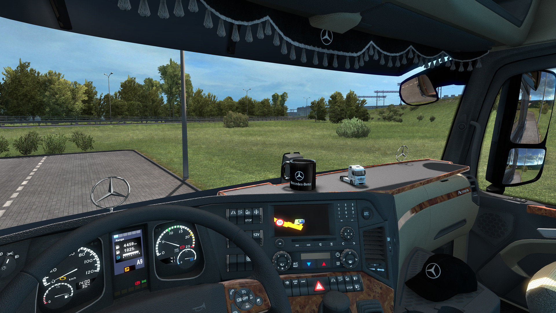 Euro Truck Simulator 2: Actros Tuning Pack