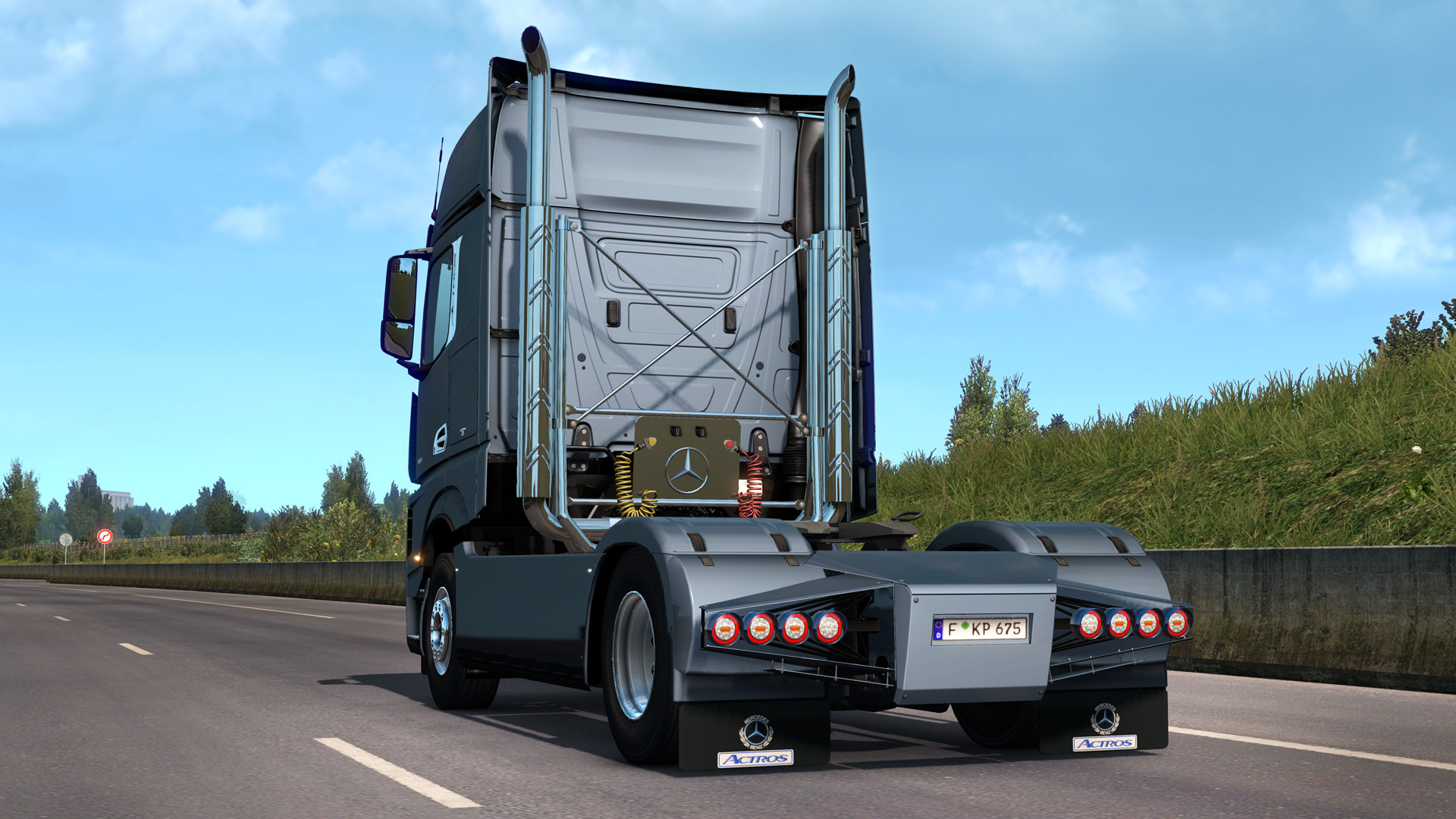 Euro Truck Simulator 2: Actros Tuning Pack