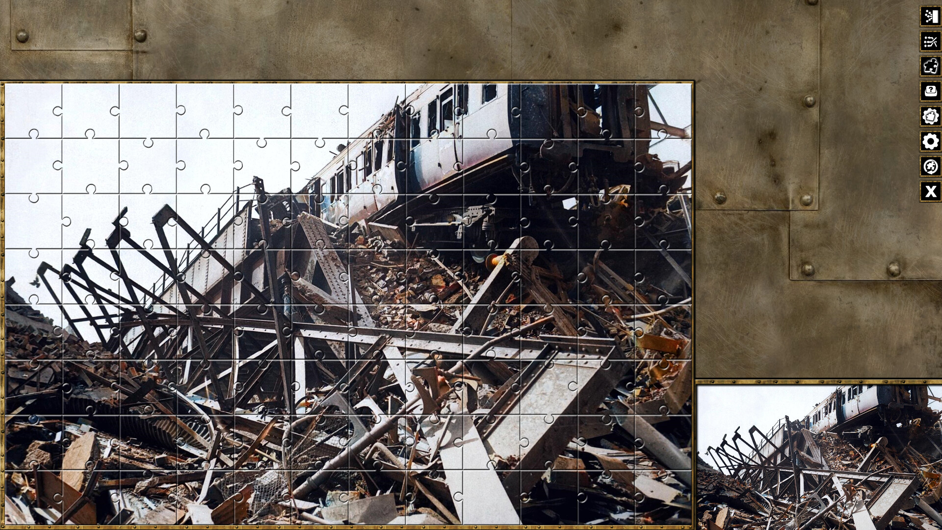 Pixel Puzzles WW2 Jigsaw: Pack – The Blitz