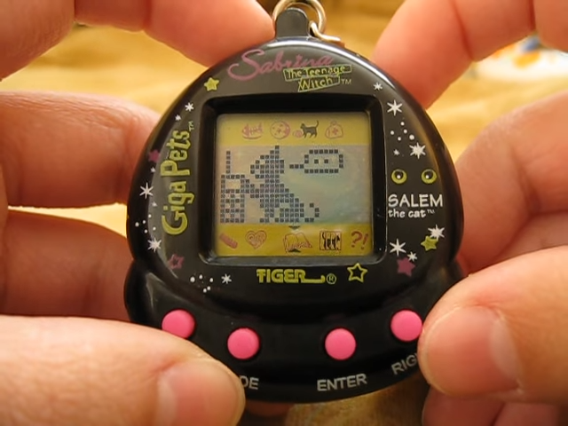 Giga Pets: Sabrina The Teenage Witch – Salem The Cat