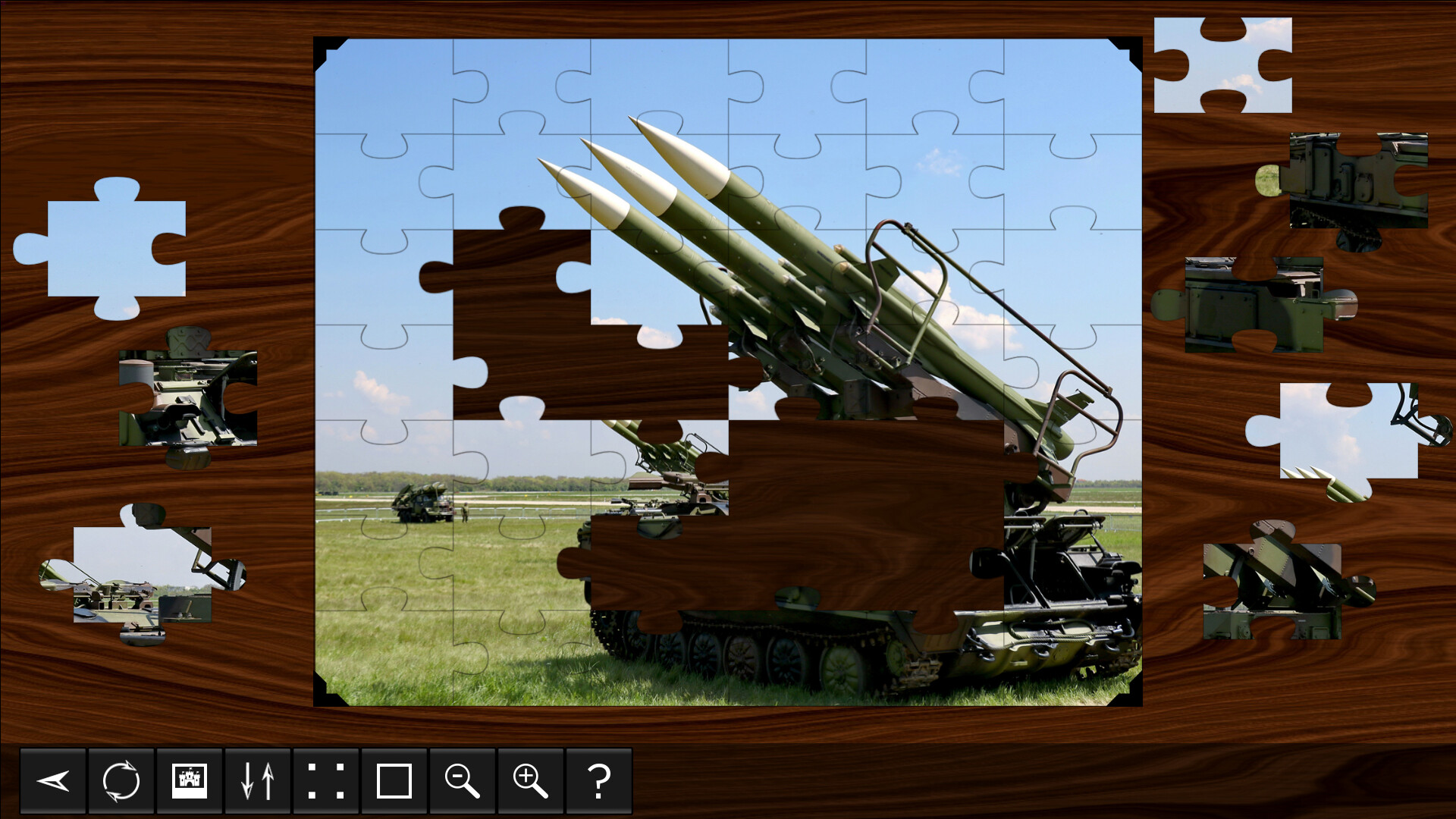 Jigsaw Puzzle World: Military Vehicles
