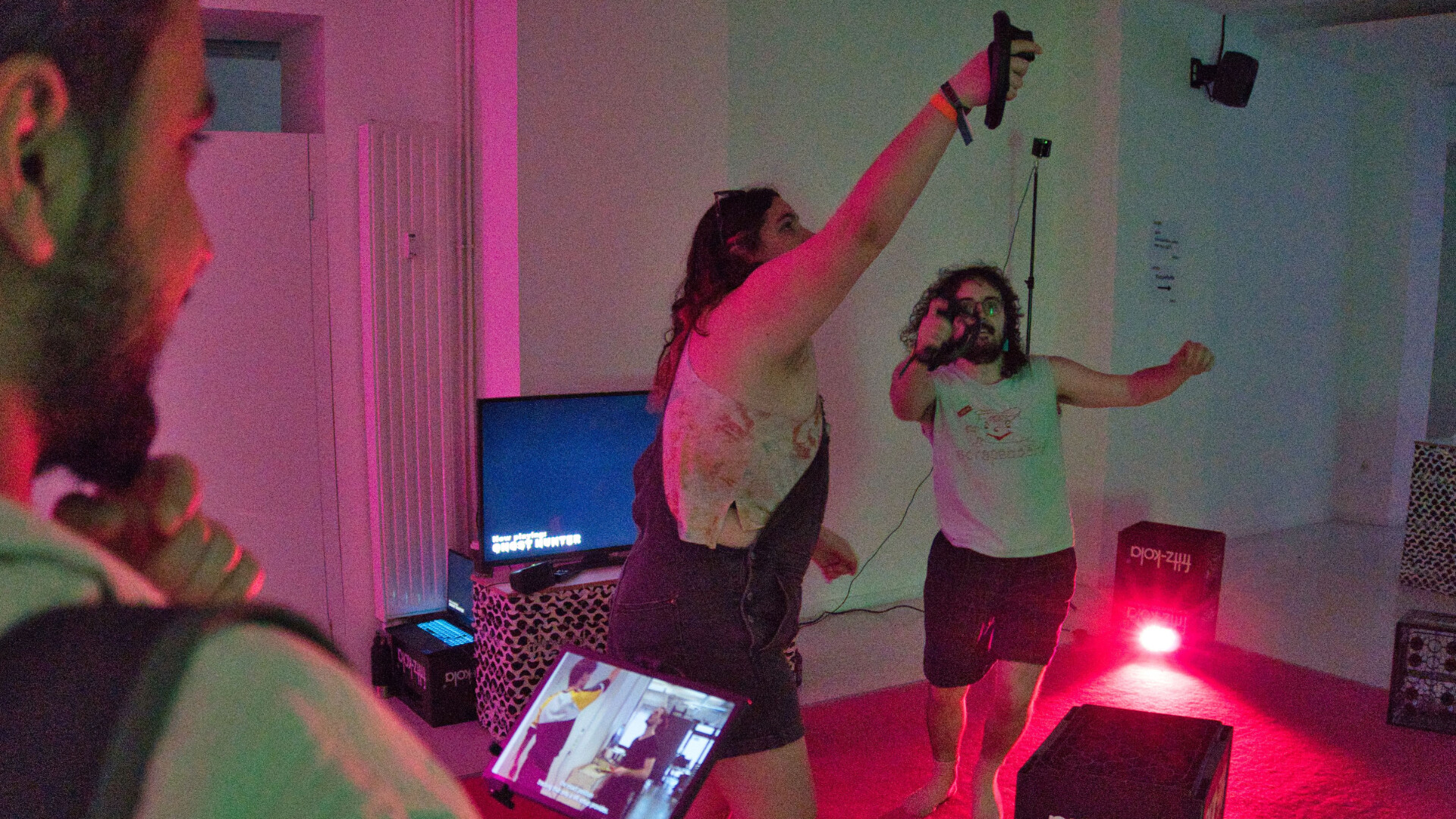 Non-Virtual Reality Games